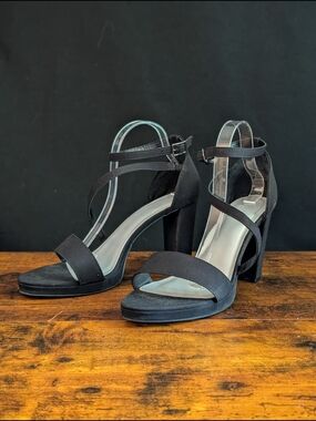 C&M Black Strappy Platform Sandals 12W Wide Ankle Buckle Chunky Heels Club Wear